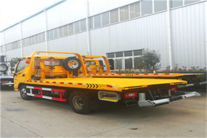 龙城附近拖车救援搭电