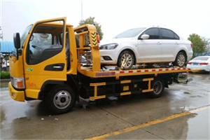龙城附近拖车救援24小时服务热线